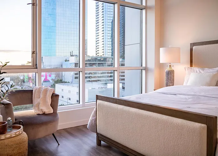 Stylish Central Apartment